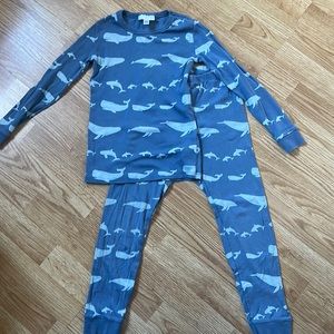 The little white company blue whale print pajamas 7-8 kids